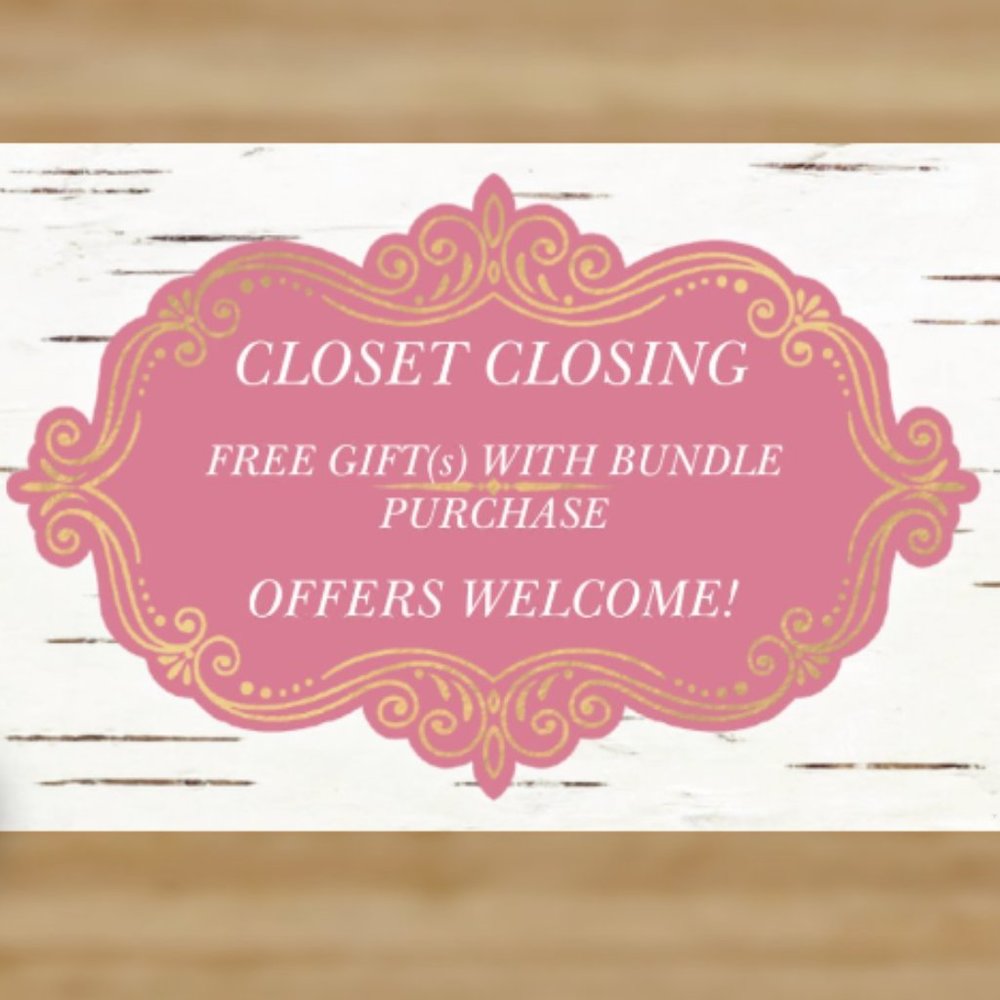 FREE GIFT(S) WITH BUNDLE PURCHASES!! CLOSET CLOSING! EVERYTHING MUST GO ASAP! :D